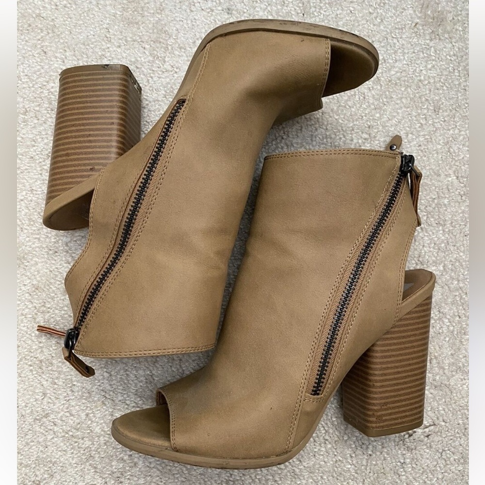 Dolce Vita Zip Block Heels